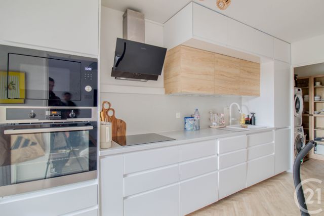 Appartement F3 à vendre - 3 pièces - 66.37 m2 - EPINAY SUR SEINE - 93 - ILE-DE-FRANCE - Century 21 Auréa