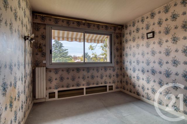 Appartement F5 à vendre - 5 pièces - 106.46 m2 - ST GRATIEN - 95 - ILE-DE-FRANCE - Century 21 Auréa