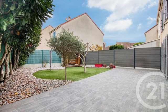 maison à vendre - 6 pièces - 102.0 m2 - LE PLESSIS BOUCHARD - 95 - ILE-DE-FRANCE - Century 21 Auréa