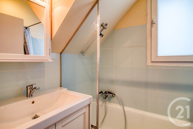 maison à vendre - 6 pièces - 102.0 m2 - LE PLESSIS BOUCHARD - 95 - ILE-DE-FRANCE - Century 21 Auréa