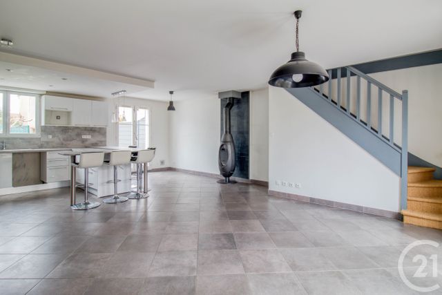 maison à vendre - 6 pièces - 102.0 m2 - LE PLESSIS BOUCHARD - 95 - ILE-DE-FRANCE - Century 21 Auréa