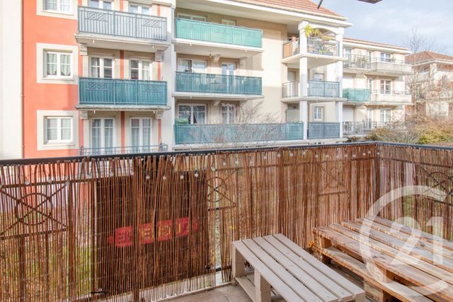 Appartement F3 à vendre - 3 pièces - 63.7 m2 - ST GRATIEN - 95 - ILE-DE-FRANCE - Century 21 Auréa