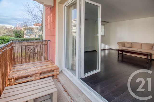 Appartement F3 à vendre - 3 pièces - 63.7 m2 - ST GRATIEN - 95 - ILE-DE-FRANCE - Century 21 Auréa