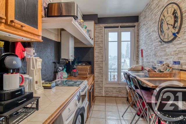 Appartement F2 à vendre - 2 pièces - 44.46 m2 - ERMONT - 95 - ILE-DE-FRANCE - Century 21 Auréa