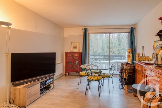 Appartement F2 à vendre - 2 pièces - 57.17 m2 - MERY SUR OISE - 95 - ILE-DE-FRANCE - Century 21 Auréa