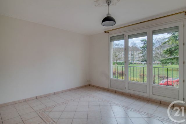 Appartement F3 à louer - 3 pièces - 59.28 m2 - GROSLAY - 95 - ILE-DE-FRANCE - Century 21 Auréa