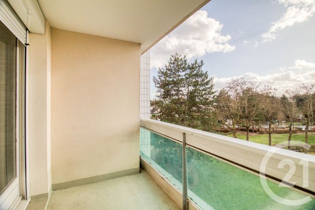 Appartement F5 à vendre - 5 pièces - 87.24 m2 - ERMONT - 95 - ILE-DE-FRANCE - Century 21 Auréa