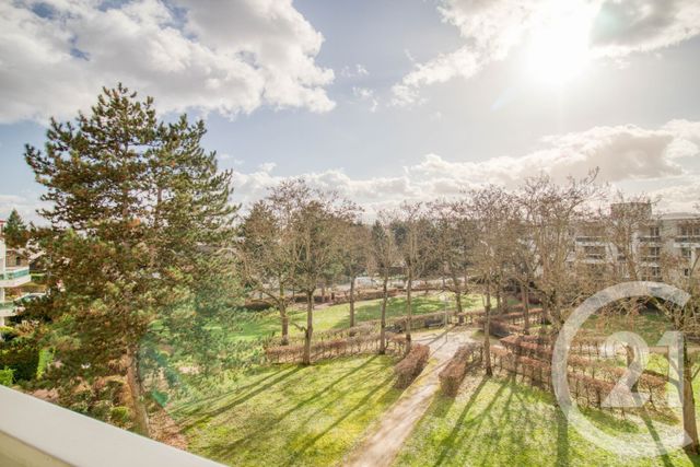 Appartement F5 à vendre - 5 pièces - 87.24 m2 - ERMONT - 95 - ILE-DE-FRANCE - Century 21 Auréa