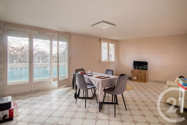 Appartement F5 à vendre - 5 pièces - 87.24 m2 - ERMONT - 95 - ILE-DE-FRANCE - Century 21 Auréa