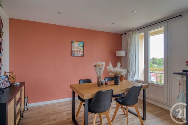 Appartement F3 à vendre - 3 pièces - 54.5 m2 - ERMONT - 95 - ILE-DE-FRANCE - Century 21 Auréa