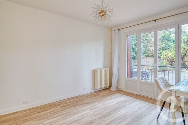 Appartement F4 à vendre - 4 pièces - 66.98 m2 - MONTMORENCY - 95 - ILE-DE-FRANCE - Century 21 Auréa