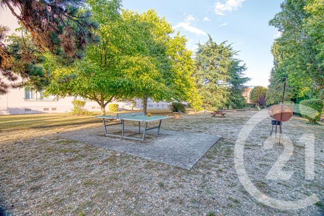 Appartement F3 à vendre - 3 pièces - 60.77 m2 - ERMONT - 95 - ILE-DE-FRANCE - Century 21 Auréa