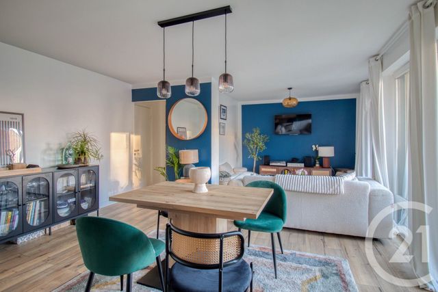 Appartement F3 à vendre - 3 pièces - 57.42 m2 - LE PLESSIS BOUCHARD - 95 - ILE-DE-FRANCE - Century 21 Auréa