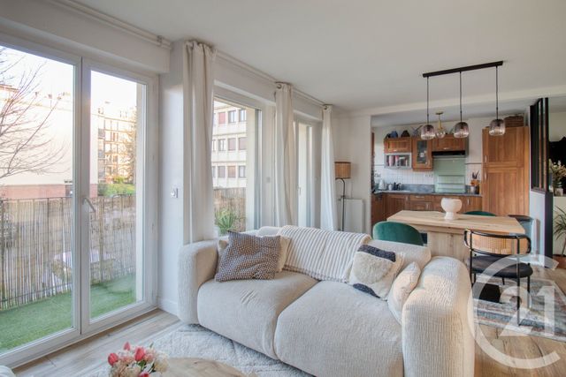 Appartement F3 à vendre - 3 pièces - 57.42 m2 - LE PLESSIS BOUCHARD - 95 - ILE-DE-FRANCE - Century 21 Auréa