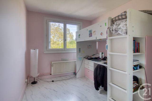Appartement F4 à vendre - 4 pièces - 81.88 m2 - ERMONT - 95 - ILE-DE-FRANCE - Century 21 Auréa