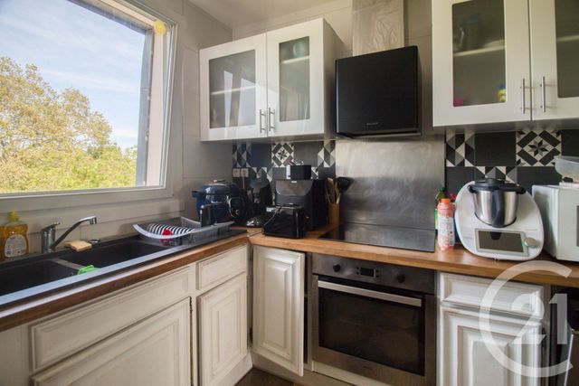 Appartement F4 à vendre - 4 pièces - 81.88 m2 - ERMONT - 95 - ILE-DE-FRANCE - Century 21 Auréa