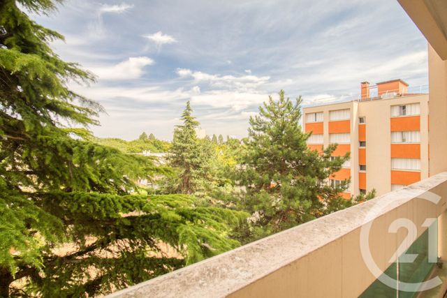 Appartement F4 à vendre - 4 pièces - 79.78 m2 - EPINAY SUR SEINE - 93 - ILE-DE-FRANCE - Century 21 Auréa