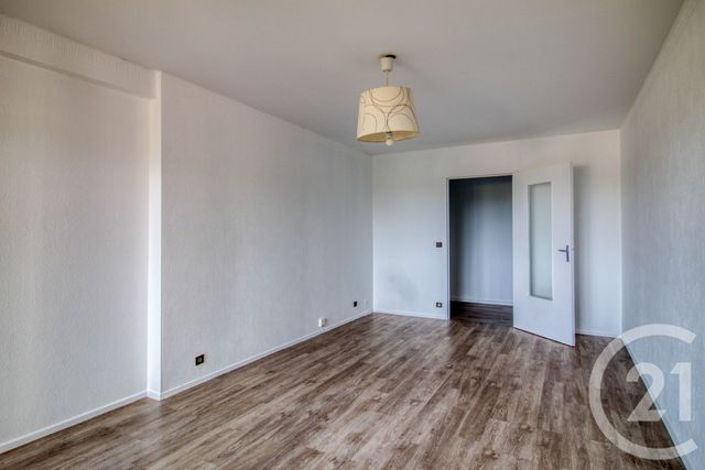 Appartement F4 à vendre - 4 pièces - 79.78 m2 - EPINAY SUR SEINE - 93 - ILE-DE-FRANCE - Century 21 Auréa