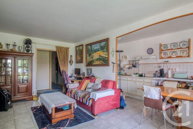 Appartement F3 à vendre - 3 pièces - 71.59 m2 - ERMONT - 95 - ILE-DE-FRANCE - Century 21 Auréa