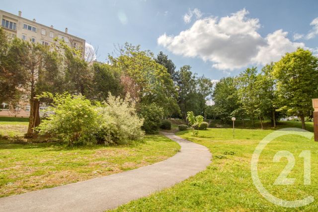 Appartement F3 à vendre - 3 pièces - 64.9 m2 - ST GRATIEN - 95 - ILE-DE-FRANCE - Century 21 Auréa