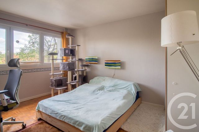 Appartement F3 à vendre - 3 pièces - 64.9 m2 - ST GRATIEN - 95 - ILE-DE-FRANCE - Century 21 Auréa
