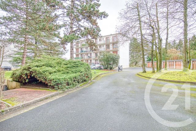 Appartement F4 à louer - 4 pièces - 66.98 m2 - MONTMORENCY - 95 - ILE-DE-FRANCE - Century 21 Auréa