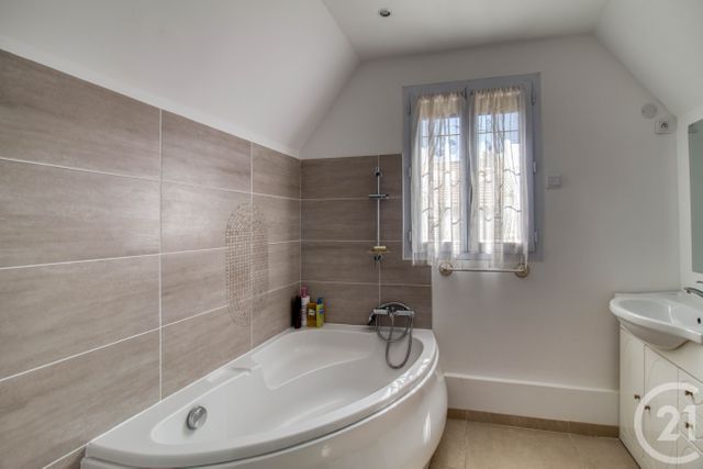 maison à vendre - 7 pièces - 143.88 m2 - ST PRIX - 95 - ILE-DE-FRANCE - Century 21 Auréa