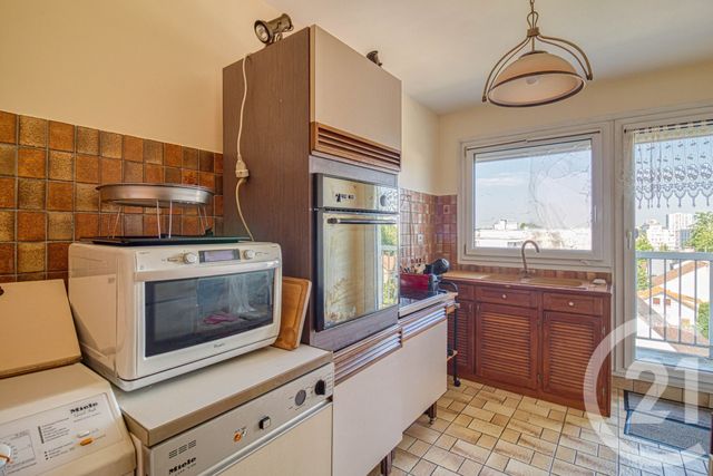 Appartement F4 à vendre - 4 pièces - 89.25 m2 - ERMONT - 95 - ILE-DE-FRANCE - Century 21 Auréa