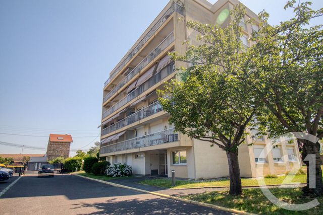 Appartement F4 à vendre - 4 pièces - 89.25 m2 - ERMONT - 95 - ILE-DE-FRANCE - Century 21 Auréa