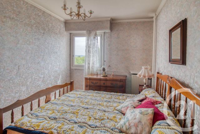 Appartement F4 à vendre - 4 pièces - 79.11 m2 - LE PLESSIS BOUCHARD - 95 - ILE-DE-FRANCE - Century 21 Auréa