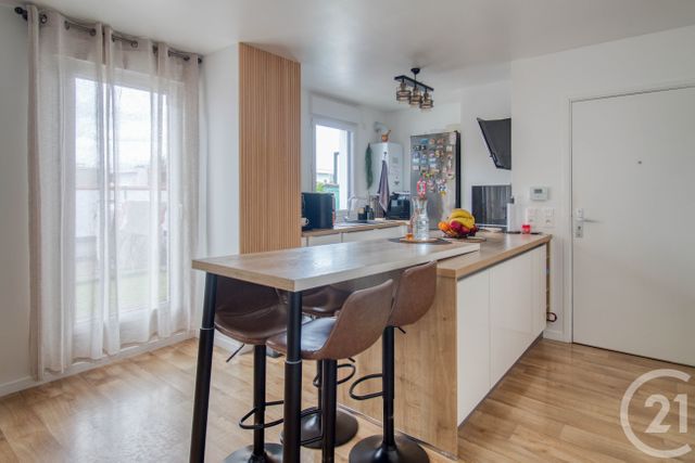 Appartement F4 à vendre - 4 pièces - 74.19 m2 - MONTMORENCY - 95 - ILE-DE-FRANCE - Century 21 Auréa