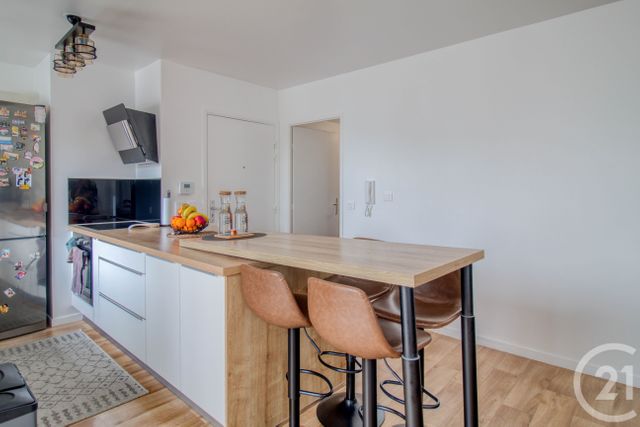 Appartement F4 à vendre - 4 pièces - 74.19 m2 - MONTMORENCY - 95 - ILE-DE-FRANCE - Century 21 Auréa