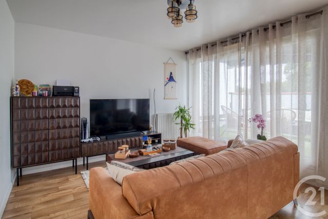 Appartement F4 à vendre - 4 pièces - 74.19 m2 - MONTMORENCY - 95 - ILE-DE-FRANCE - Century 21 Auréa