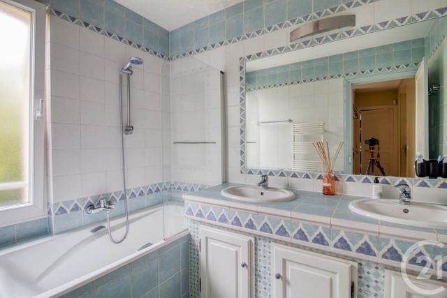 maison à vendre - 6 pièces - 114.95 m2 - ERMONT - 95 - ILE-DE-FRANCE - Century 21 Auréa