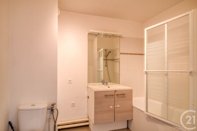 Appartement F2 à vendre - 2 pièces - 38.5 m2 - ERAGNY SUR OISE - 95 - ILE-DE-FRANCE - Century 21 Auréa