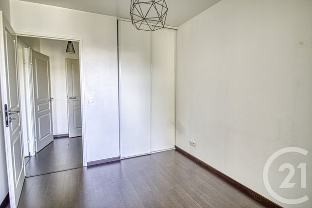 Appartement F3 à louer - 3 pièces - 66.58 m2 - ERMONT - 95 - ILE-DE-FRANCE - Century 21 Auréa