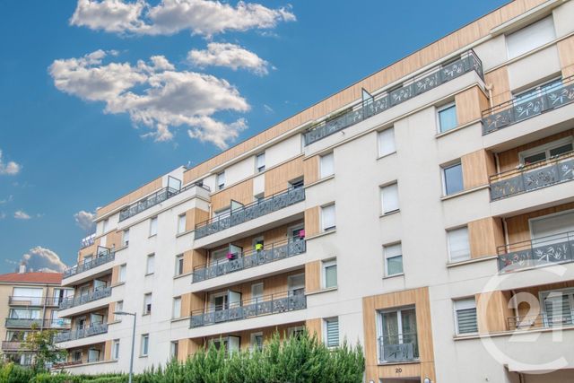 Appartement F3 à louer - 3 pièces - 66.58 m2 - ERMONT - 95 - ILE-DE-FRANCE - Century 21 Auréa