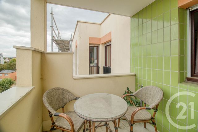 Appartement T3 à vendre - 3 pièces - 62.09 m2 - ERMONT - 95 - ILE-DE-FRANCE - Century 21 Auréa