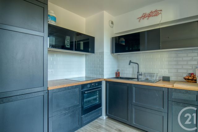 Appartement F3 à louer - 3 pièces - 60.78 m2 - EPINAY SUR SEINE - 93 - ILE-DE-FRANCE - Century 21 Auréa