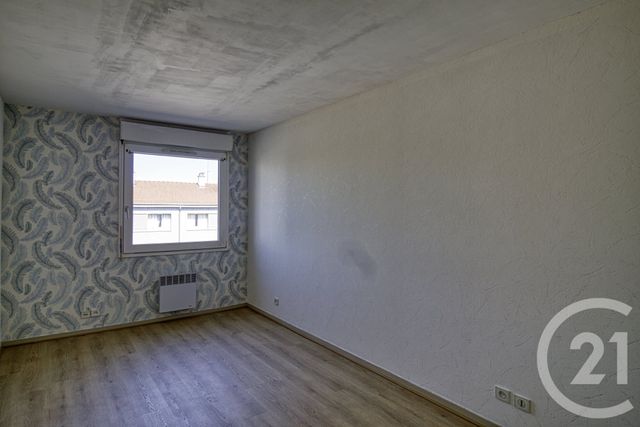 Appartement F3 à louer - 3 pièces - 71.86 m2 - ERMONT - 95 - ILE-DE-FRANCE - Century 21 Auréa