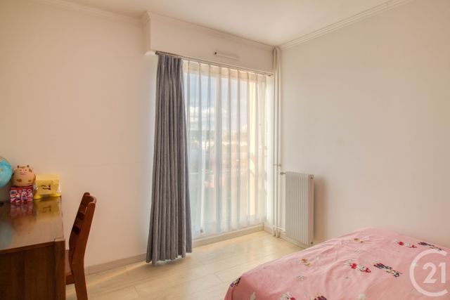Appartement F4 à vendre - 4 pièces - 81.92 m2 - EAUBONNE - 95 - ILE-DE-FRANCE - Century 21 Auréa