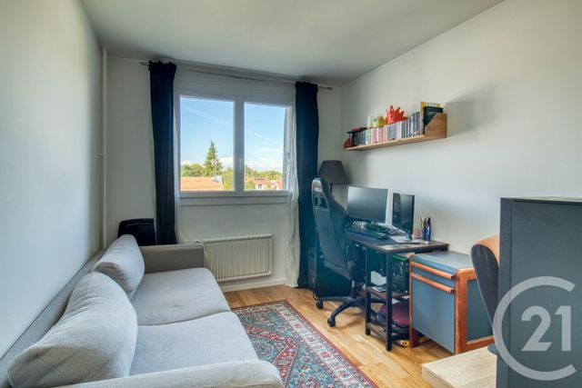 Appartement F5 à vendre - 5 pièces - 78.1 m2 - ERMONT - 95 - ILE-DE-FRANCE - Century 21 Auréa