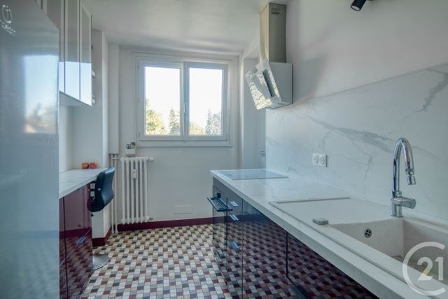 Appartement F3 à louer - 3 pièces - 55.1 m2 - ERMONT - 95 - ILE-DE-FRANCE - Century 21 Auréa