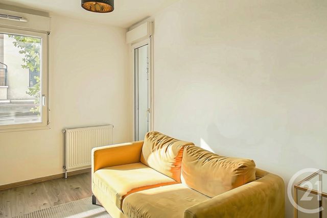 Appartement F3 à vendre - 3 pièces - 55.59 m2 - ERMONT - 95 - ILE-DE-FRANCE - Century 21 Auréa