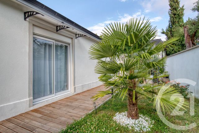 maison à vendre - 6 pièces - 105.05 m2 - LE PLESSIS BOUCHARD - 95 - ILE-DE-FRANCE - Century 21 Auréa