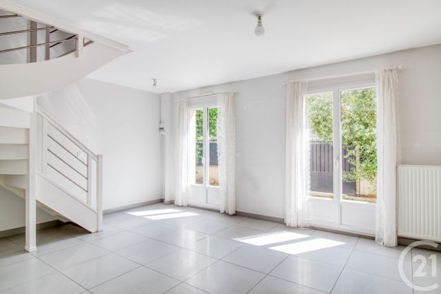 maison à vendre - 6 pièces - 106.8 m2 - ERMONT - 95 - ILE-DE-FRANCE - Century 21 Auréa