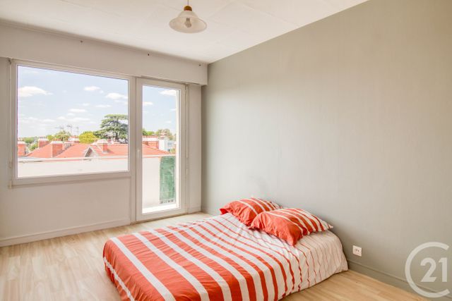 Appartement F4 à vendre - 4 pièces - 87.05 m2 - ERMONT - 95 - ILE-DE-FRANCE - Century 21 Auréa