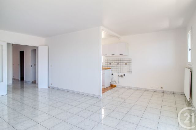 Appartement F4 à vendre - 4 pièces - 82.52 m2 - ERMONT - 95 - ILE-DE-FRANCE - Century 21 Auréa
