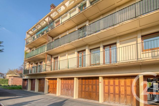 Appartement F3 à vendre - 3 pièces - 56.3 m2 - LE PLESSIS BOUCHARD - 95 - ILE-DE-FRANCE - Century 21 Auréa