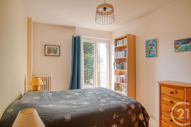 Appartement F3 à vendre - 3 pièces - 56.3 m2 - LE PLESSIS BOUCHARD - 95 - ILE-DE-FRANCE - Century 21 Auréa